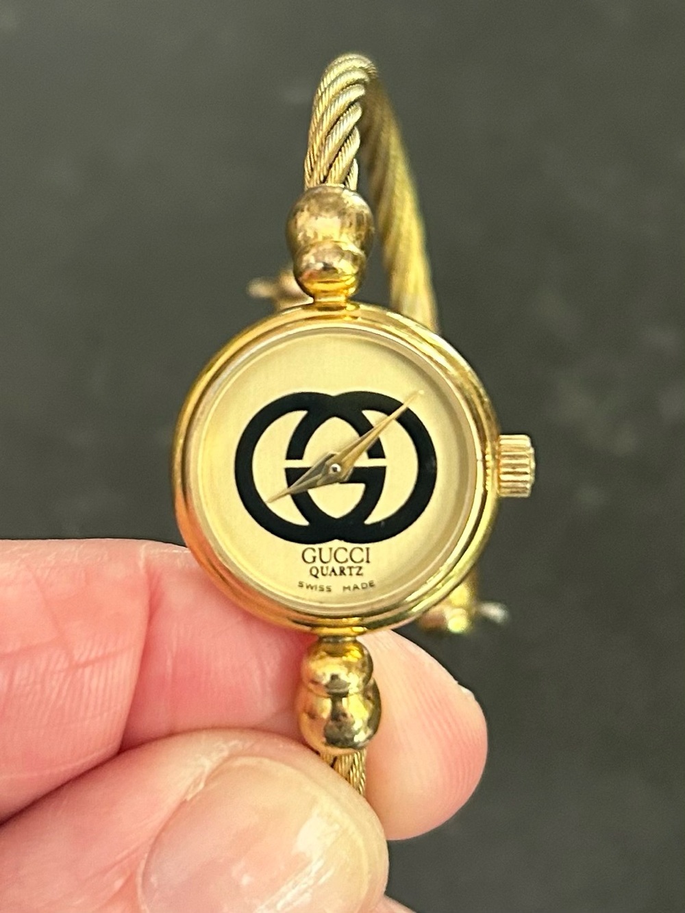 Vintage Gucci 4027 Braided Bangle Watch with Black Double-G Dial